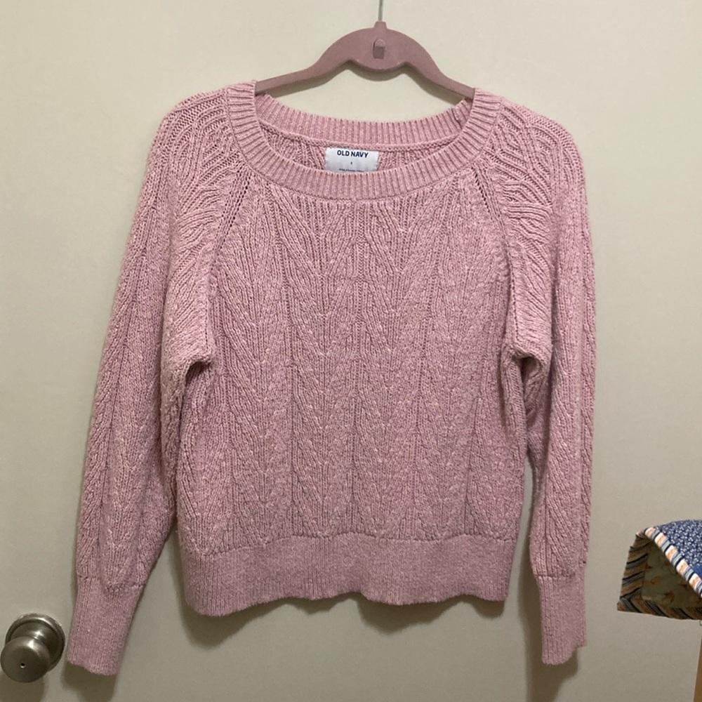 Old Navy size small pink sweater
